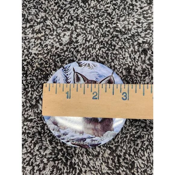 Eric VanRaemdnock Vintage Pinback Button White Tiger Cub 1998 Set of 2 - Picture 5 of 5